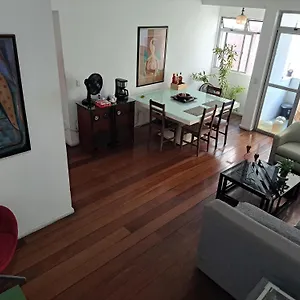 Familiar Aconchegante Habitación en casa particular